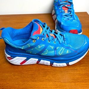 Hoka One One Infinite women’s 7 Blue
